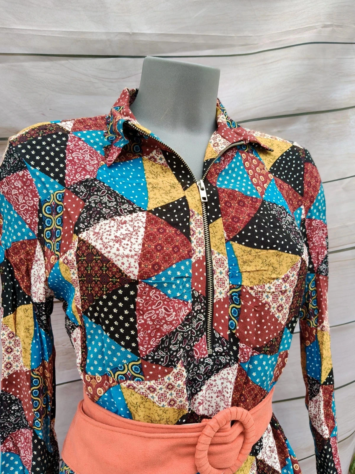 Vintage jurk met opgedrukte patches 💜 – photo 4